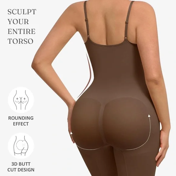 Seamless Bodysuit with Tummy Control & Hip Enhancer - Picture 2 of 8